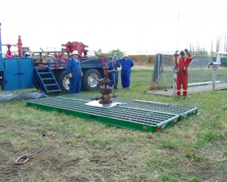 Spill Containment Solutions for Wellheads - Enviro-Pads